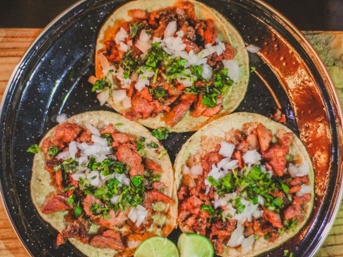 TACOS  AL PASTOR LOS PUPES