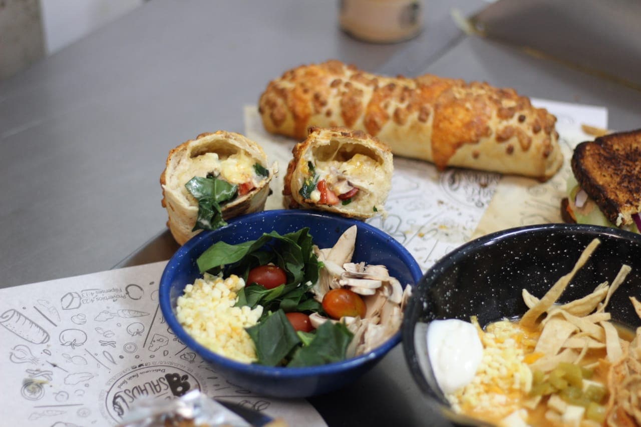 Bakes & Salads (UNIVERSIDAD)