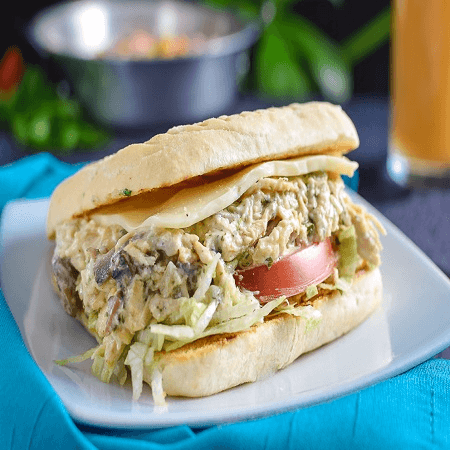 Sándwich de Pollo en Champiñones Factory