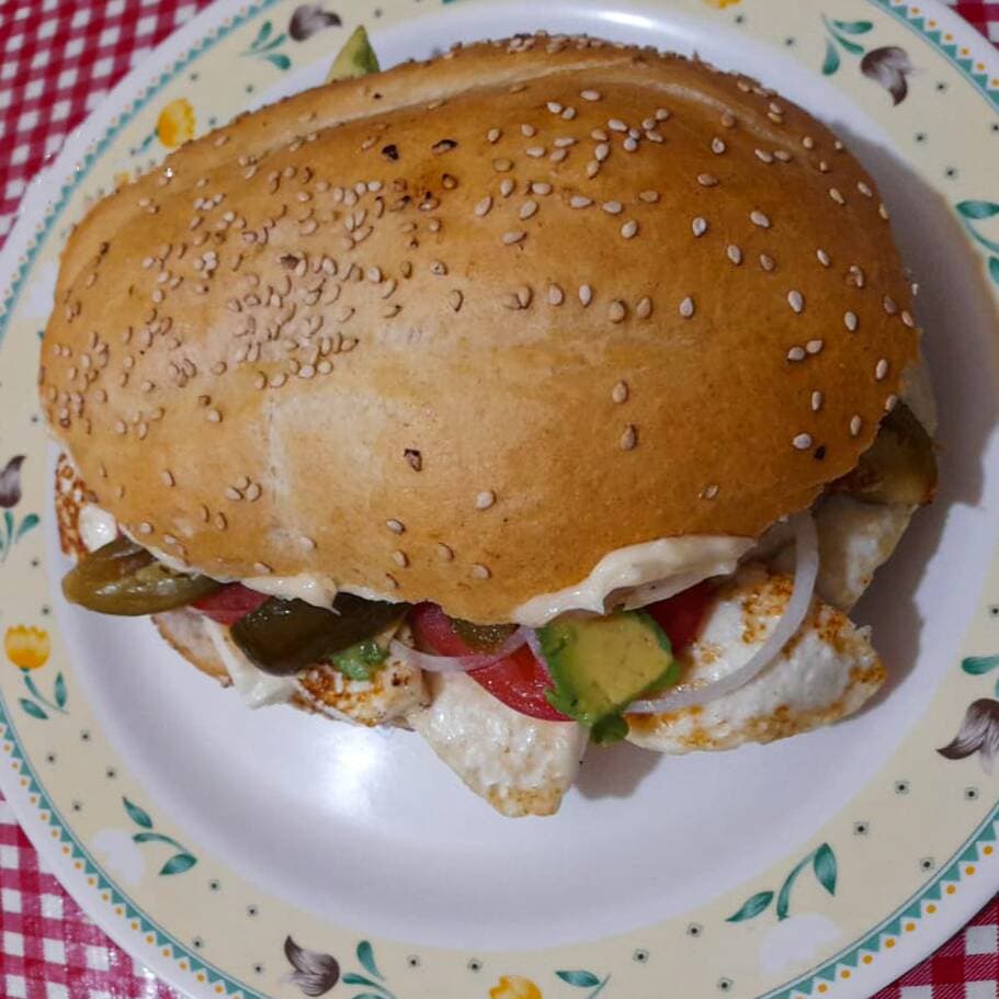 Torta Grande De Queso Panela