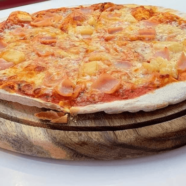 Pizza Hawaiana