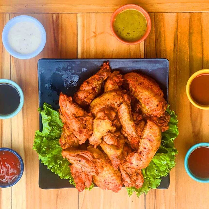 Kilo de Alitas con 2 Aderezos