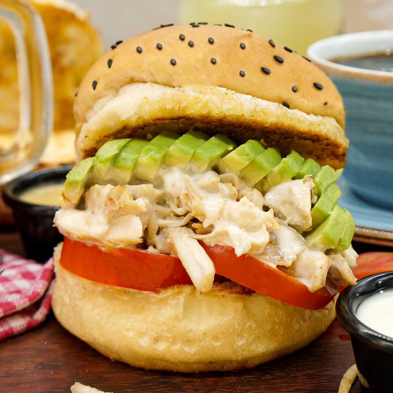 Sánguche de Pollo a la Brasa