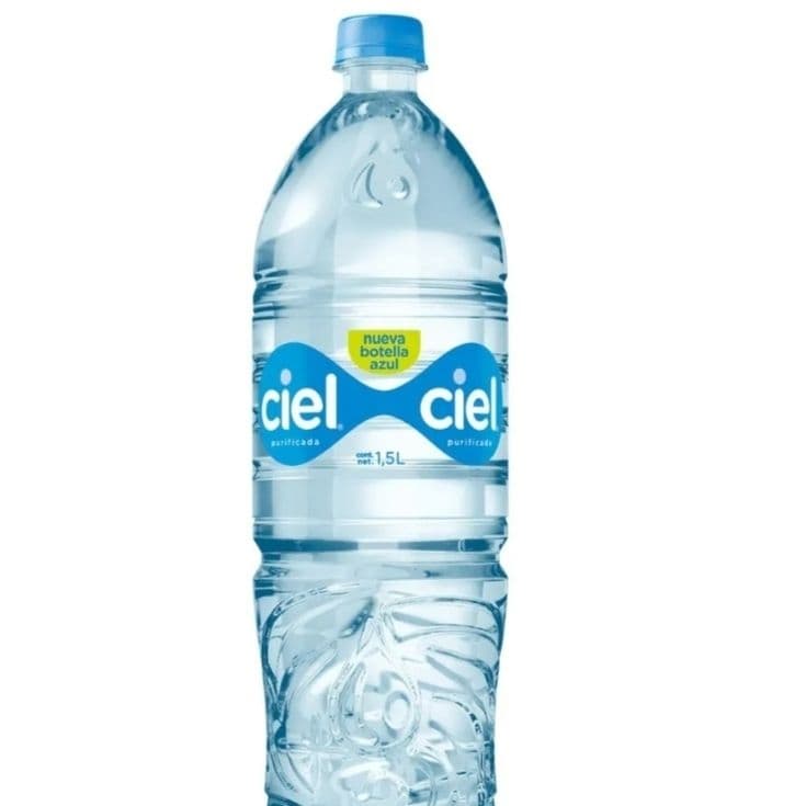 Agua de 1/2 L
