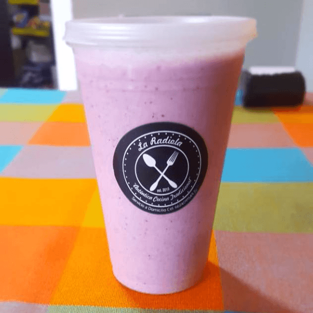 Licuado de Frutos Rojos