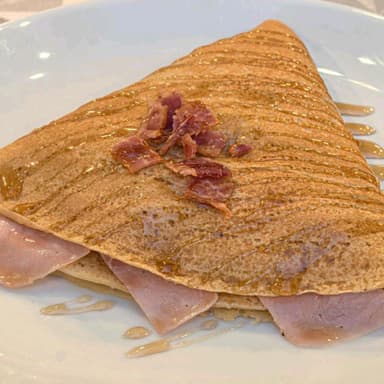 Crepa Canadiense