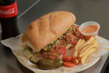 COMBO TORTA DE PIERNA (Torta + Papas)