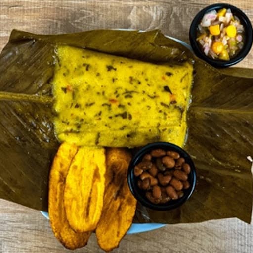Juane de yuca con paiche