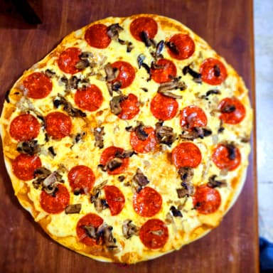 Pizza Pepperoni Especial Mediana