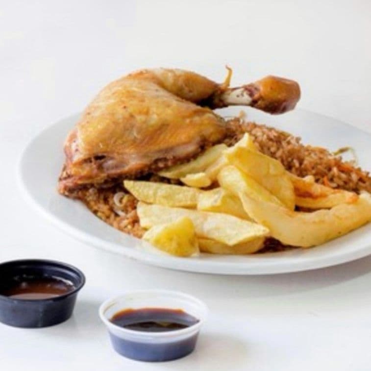 Bandeja con Pollo Frito (personal)