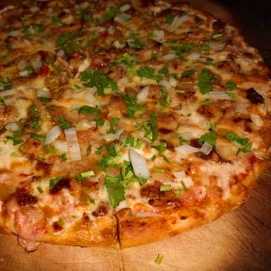 PIZZA DE CHULETA
