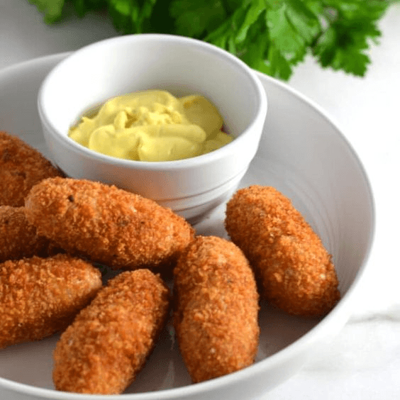 Croquetas De Salmon Y Cangrejo