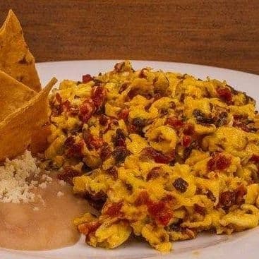 Huevo con Chorizo