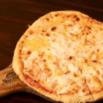 Pizza Cuatro Quesos