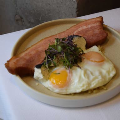 Huevos Mercaderes (2 Pzas.)