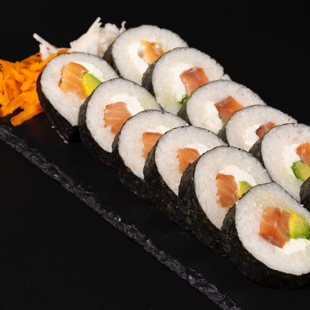 Sushi con Alga por Fuera