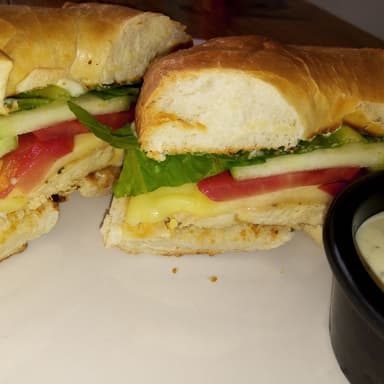 Bagel de Pollo y Refresco