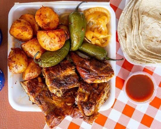 Combo Medio Pollo Ranchero o Rostizado y MAS