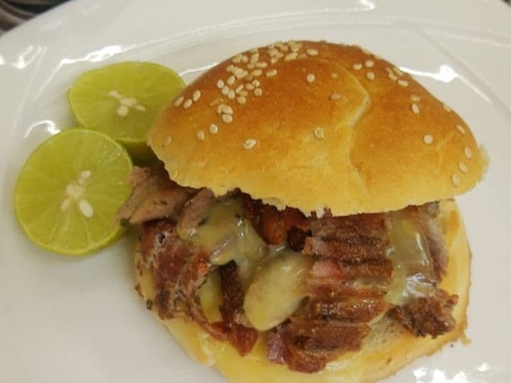 Cemita con Queso