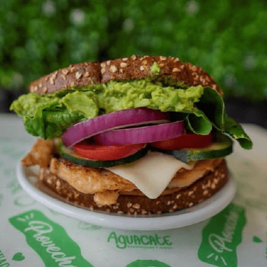 Sandwich de pollo