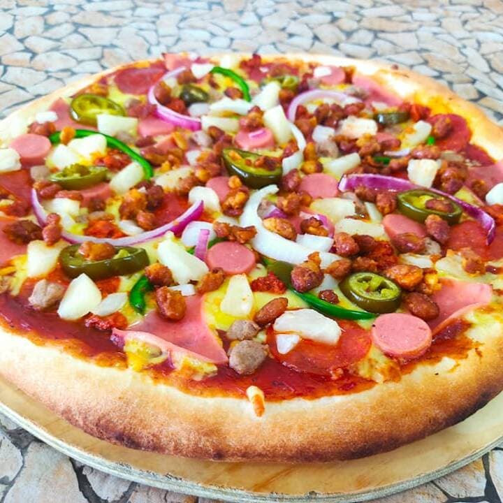 Pizza Grande 35 Cm de 3 Ingredientes