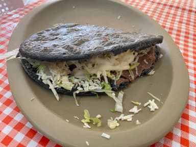 Gordita de Chicharron