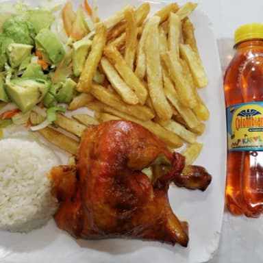 Bandeja Con Pollo (sin gaseosa)
