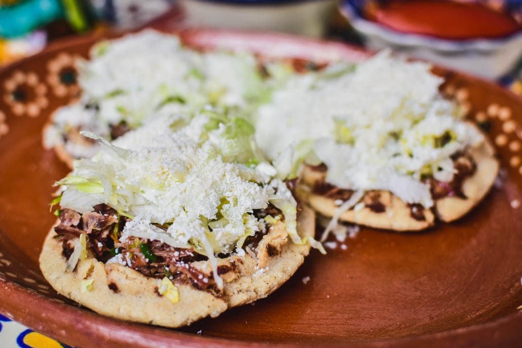 Sopes con Res