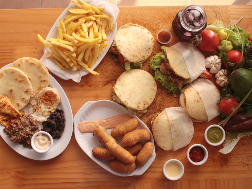 Arepa's House Venezuelan Food