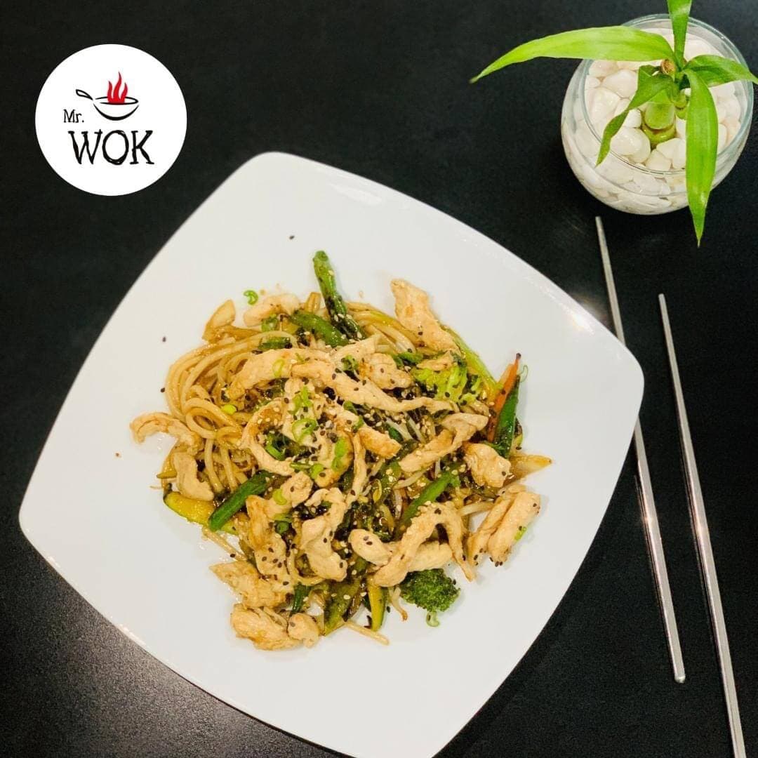 Yakiudon de Pollo