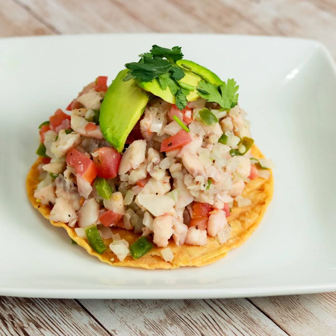 Tostada de Ceviche de Pescado