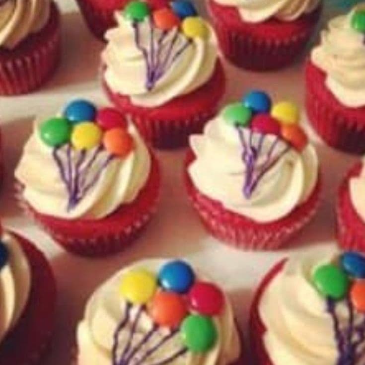 6 CUPCAKES DECORADOS