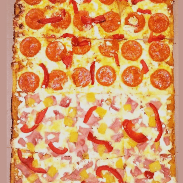 Pizza Hawaiana y Pepperoni Grande CB