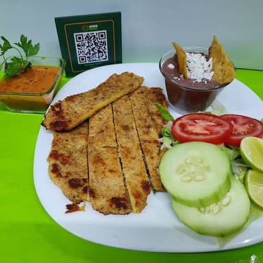 Milanesa con Ensalada