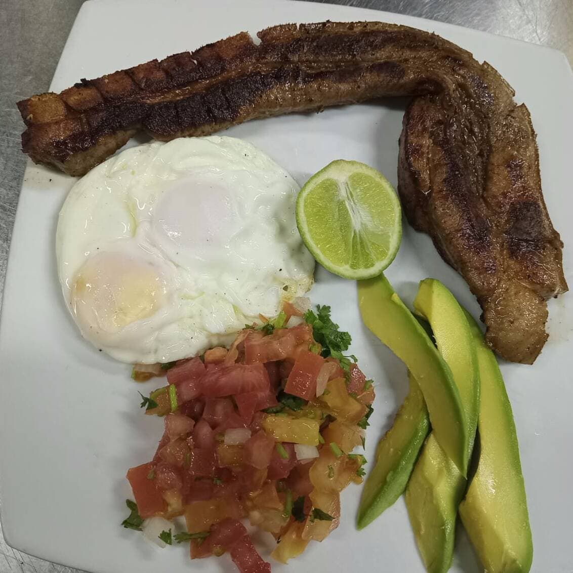 Chicharrón a la Parrilla
