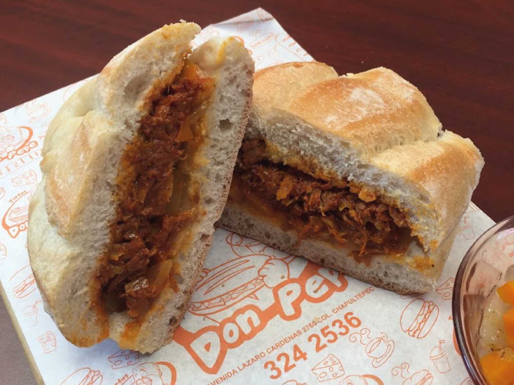 Torta de Cochinita Pibil