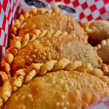Empanadas de Camarón