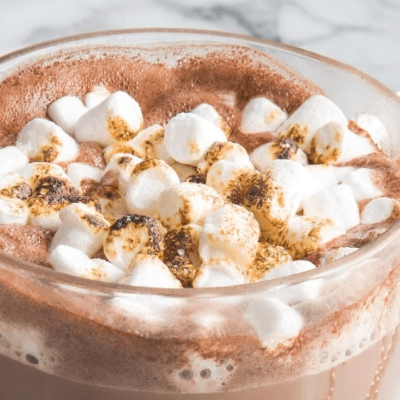 Chocolate Caliente con Bombones