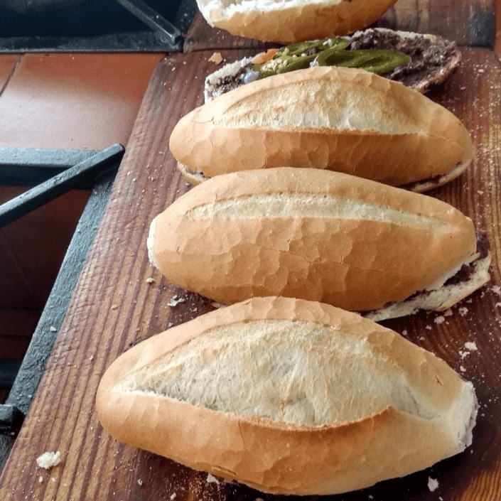 Torta Chica Frijolitos Refritos con Huevo