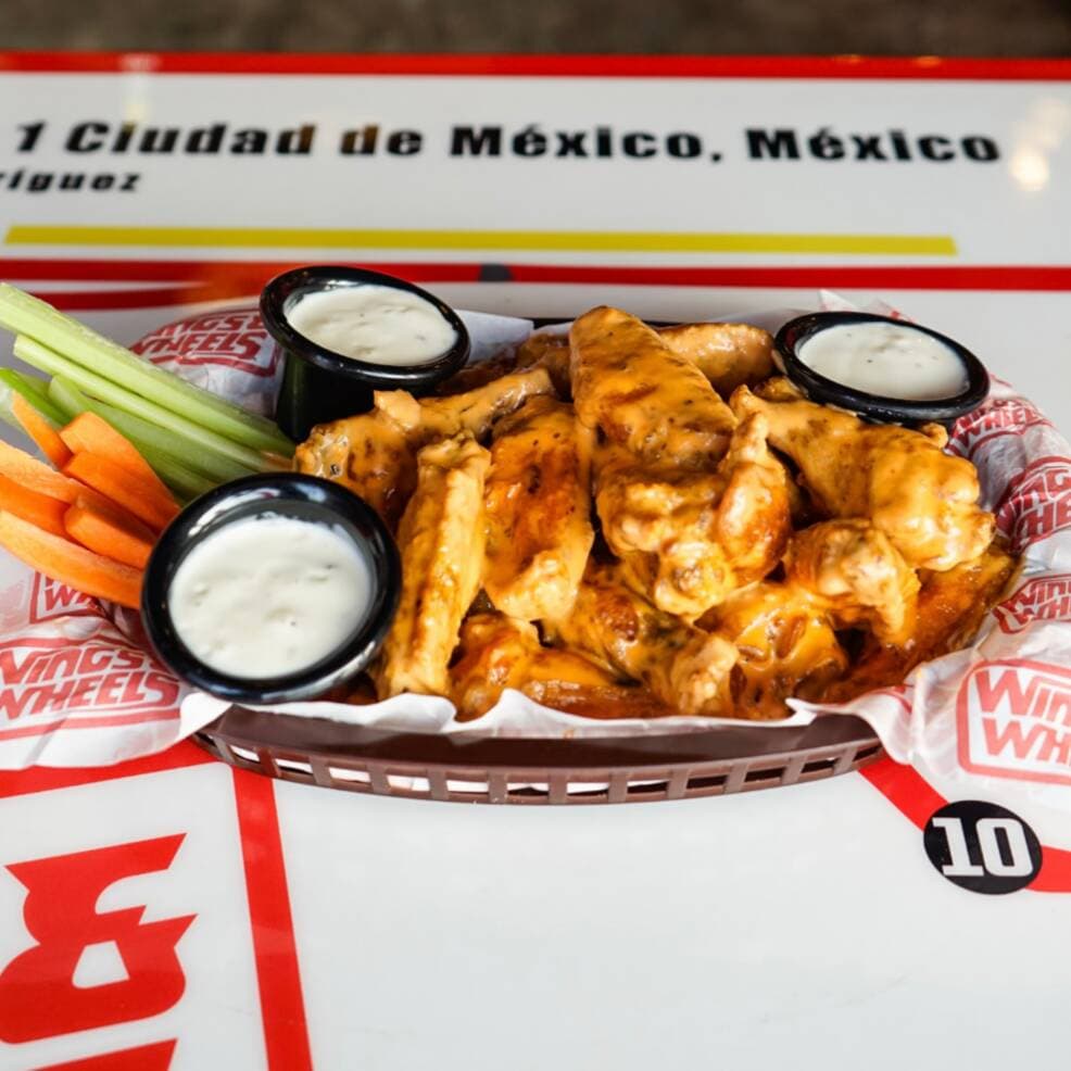 Orden de 18 Piezas de Alitas