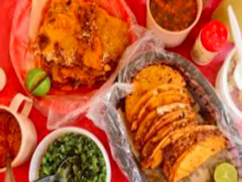 Montelongo's Tacos de birria