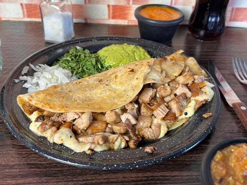 Tijuana 74 tacos y tarros