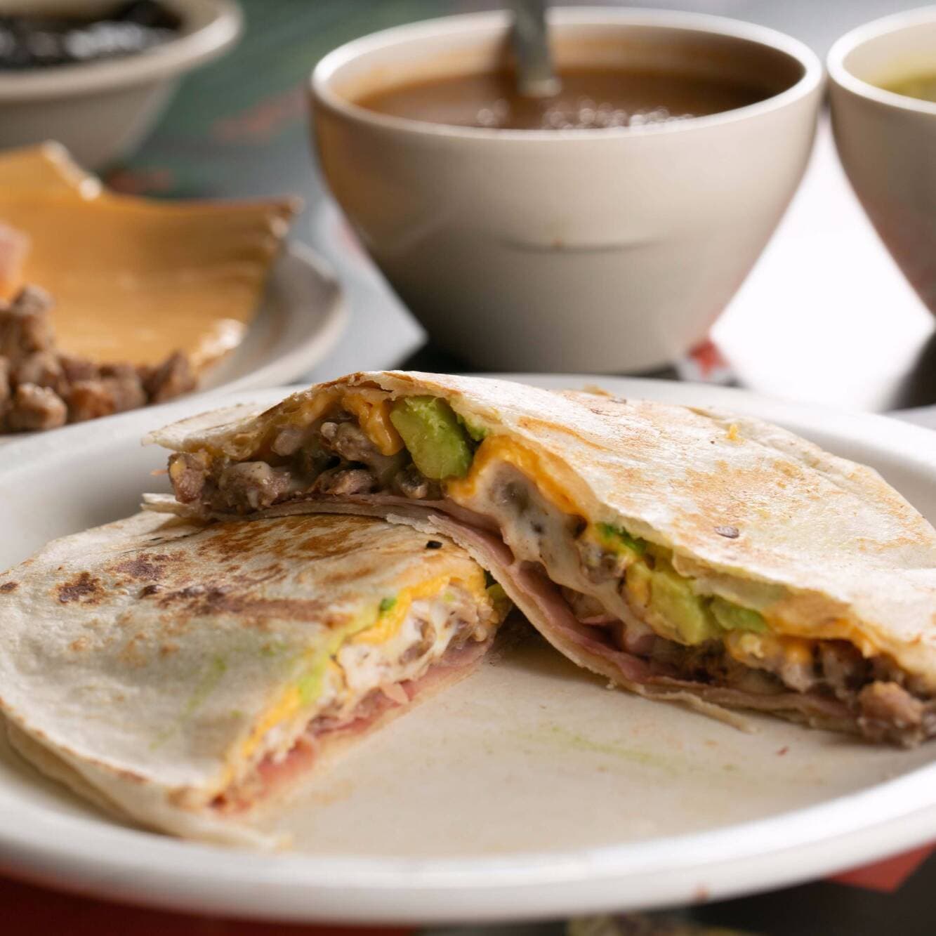Sincronizada con Bistec