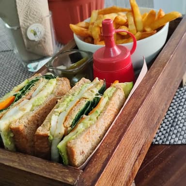 Jardinera Club