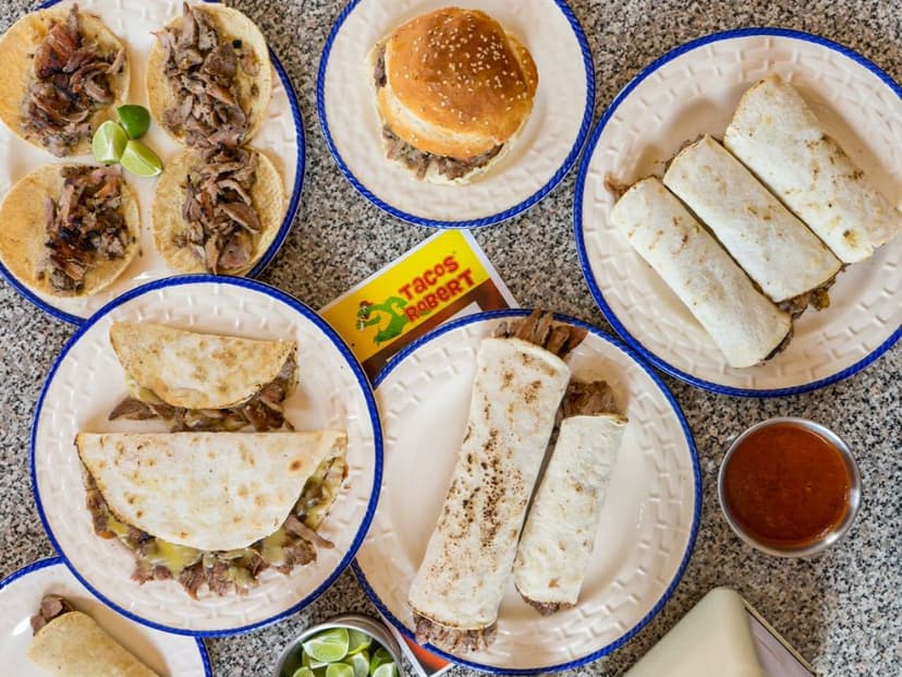Tacos Robert - Pirámide