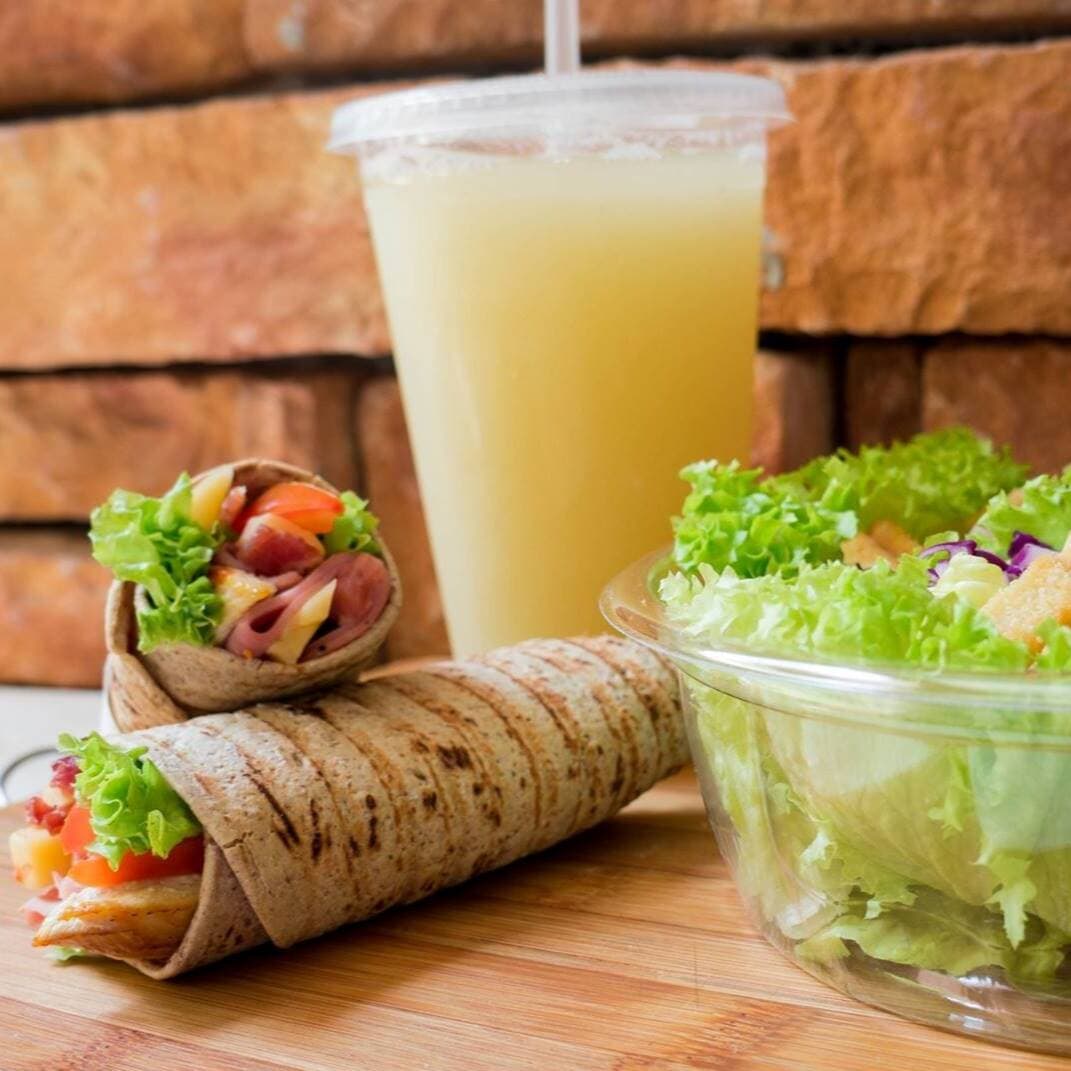 Combo 3 (Wrap + 1 Jugo de Naranja)