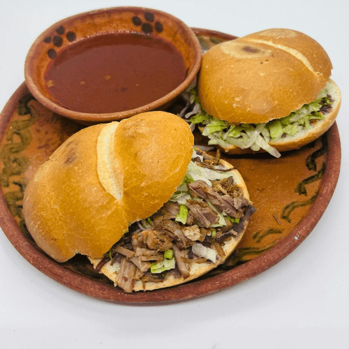 Tortas de Birria