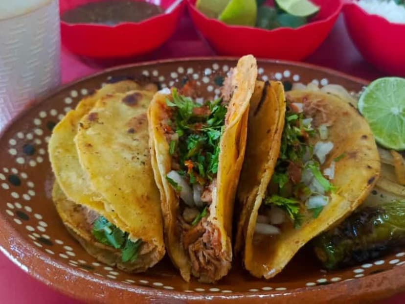 Los Socios Tacos De Barbacoa