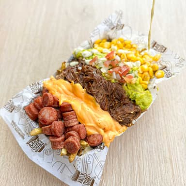Salchipapa Carne shake Personal