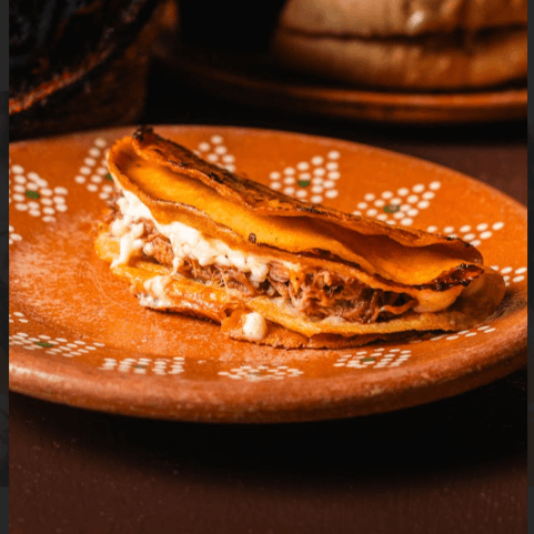 Taco de BBQ Dorado con Queso